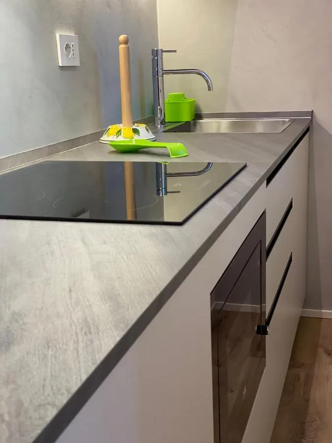Welcome Traveller Borsati'S Apartments Garda  Italy